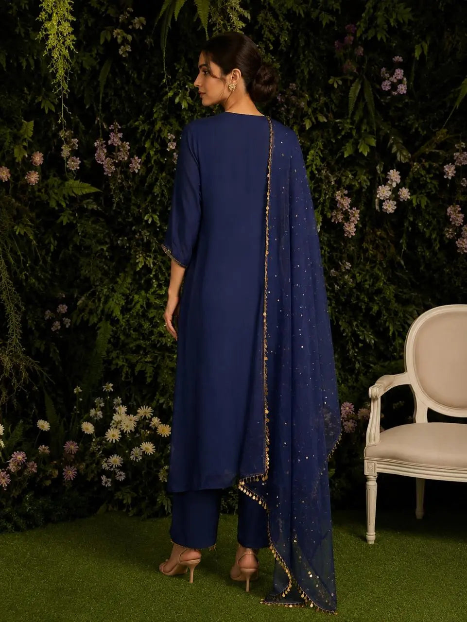 Midnight Blue Straight-placement suit