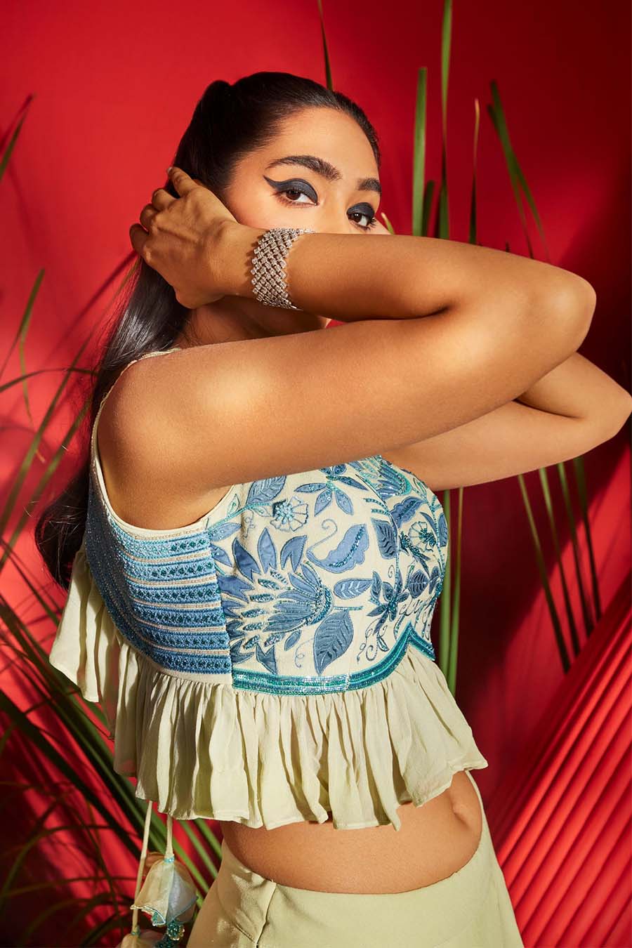 Ombre embroidered ruffled crop top and skirt set