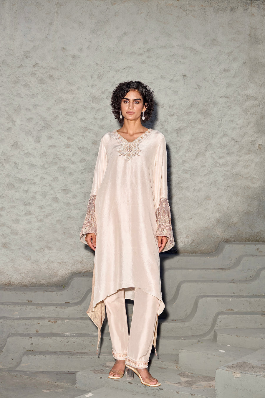 Ivory dupion silk kaftan set